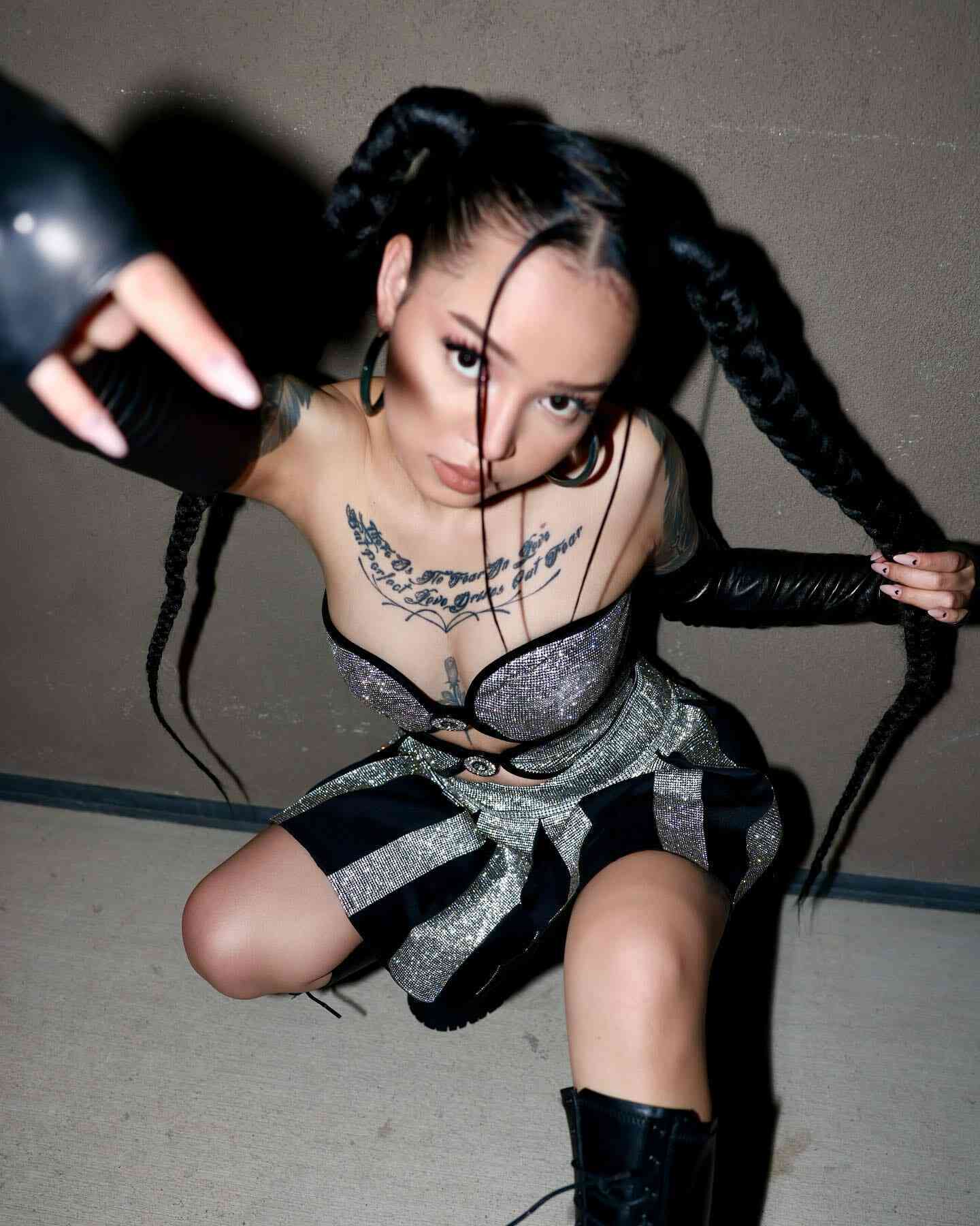 Bella Poarch Bella Poarch material exclusivo